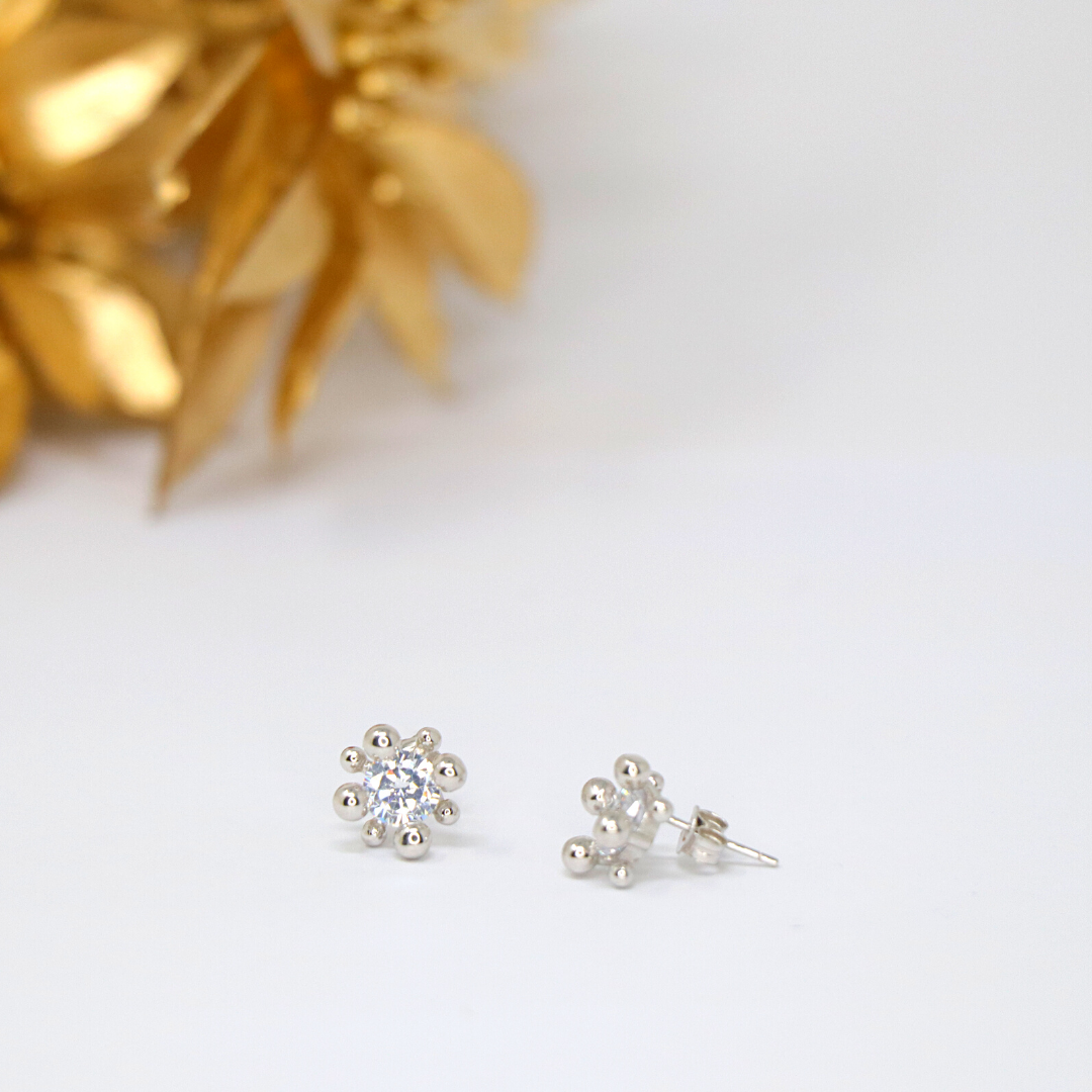 Bubble Solitaire Studs