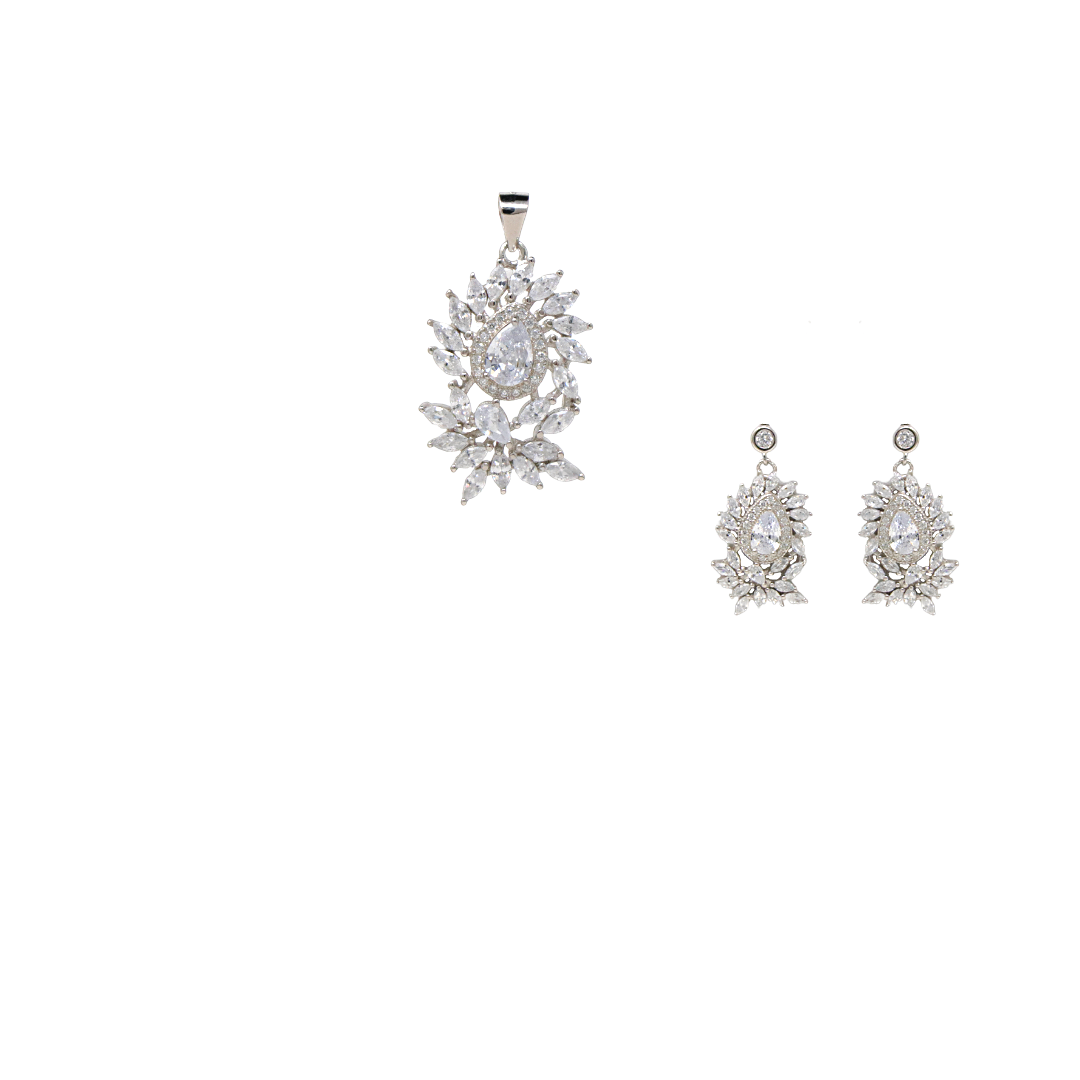 Silver Flower Pendant Set