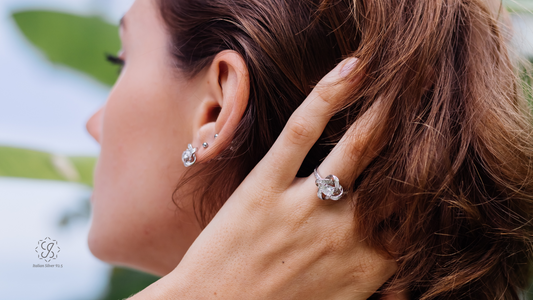 Sun, Style, and Silver – Your Summer Essentials Sorted