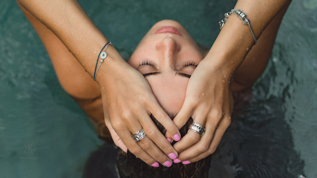 Summer & Silver: Keeping Your Italian Silver 925 Jewelry Sparkling in the Heat