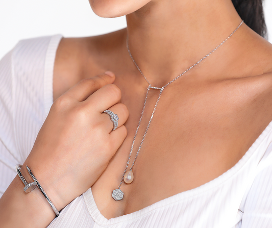 Silver Long Pearl Neckpiece