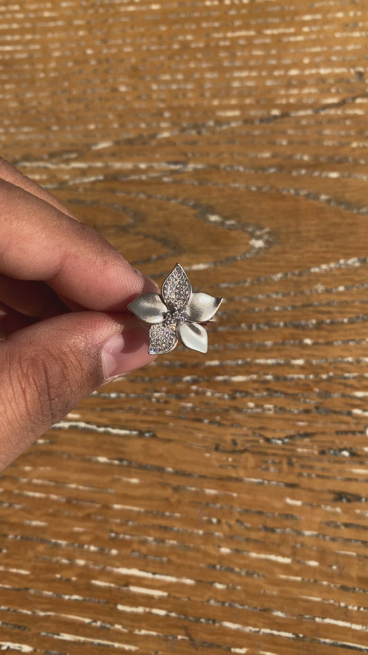 Silver Matte Flower Ring