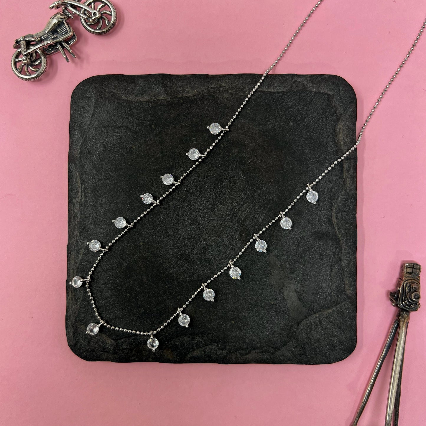 Solitare Charms With Beads Chain
