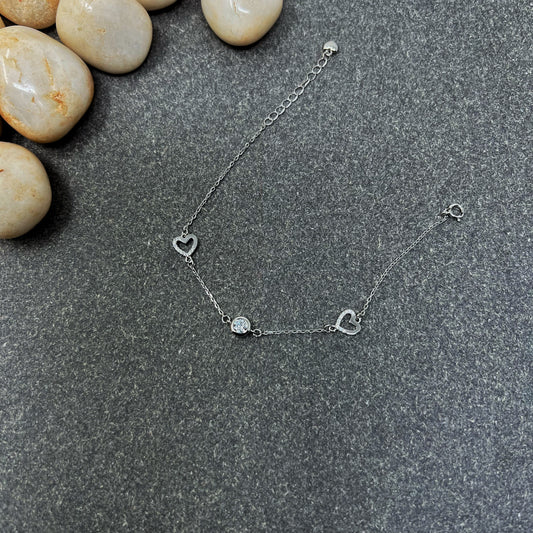 Silver Heart Basic Bracelet