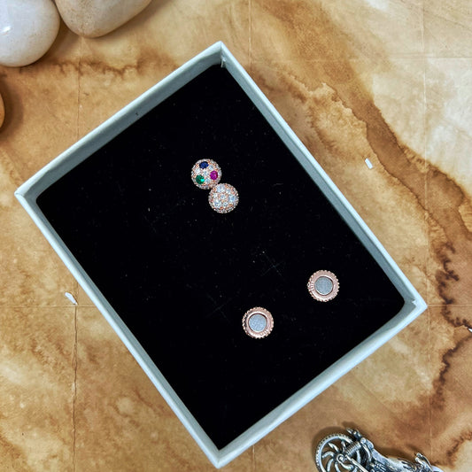 Magnetic Studs