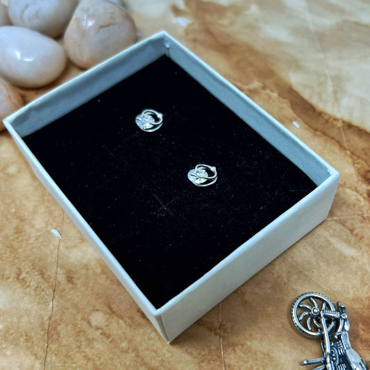 Silver Rotating Solitaire Stud