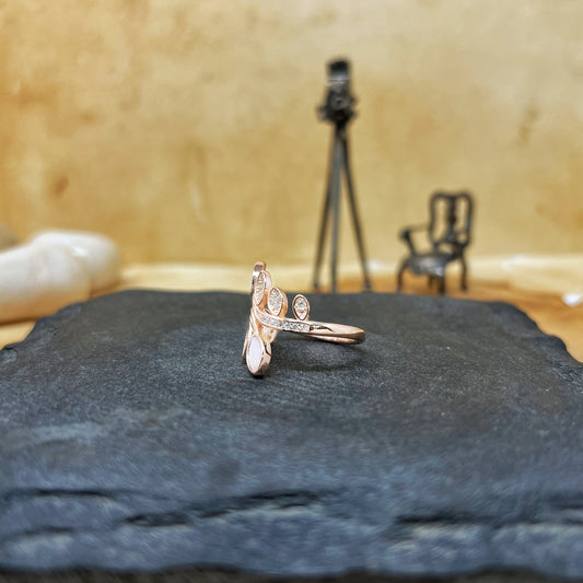 Rose Gold Mop Leaf Cocktail Ring