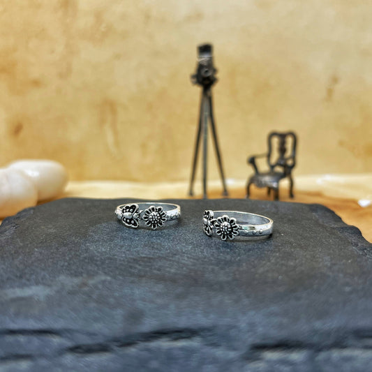 Silver Butterfly And Flower Toe Rings