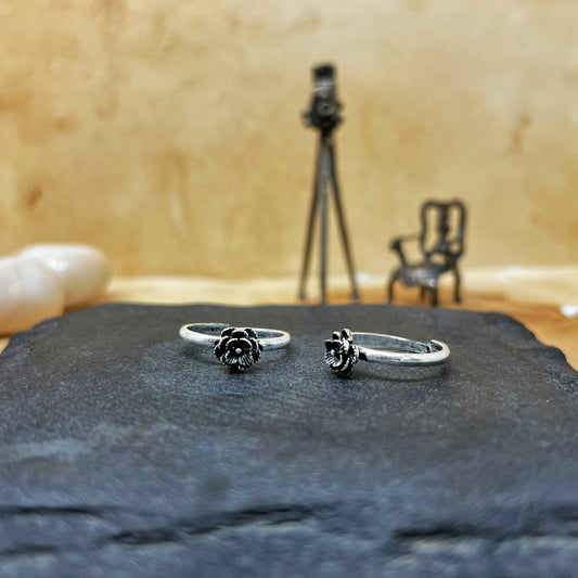 Silver Small Rose Toe Rings