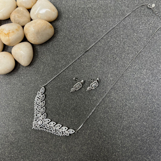 Leaf Necklace Set