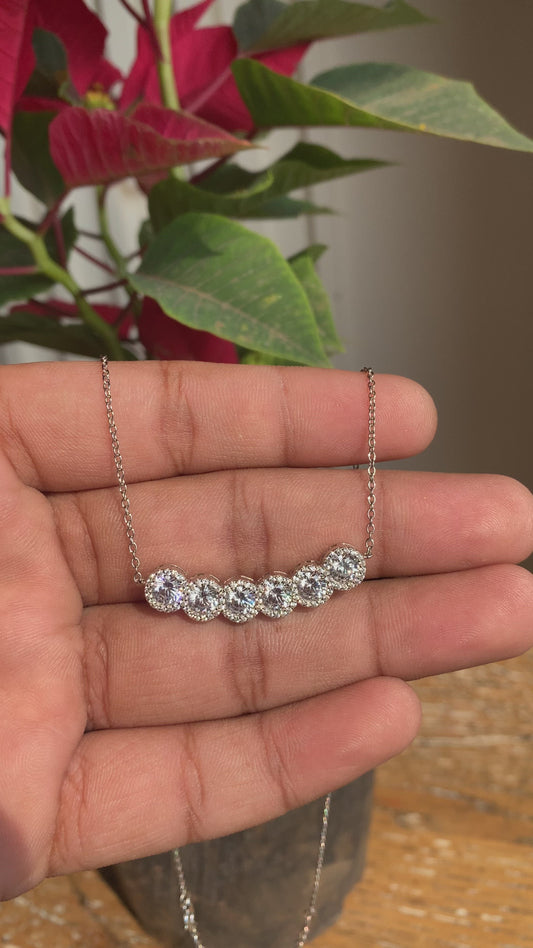 Six Solitaire Chain And Locket